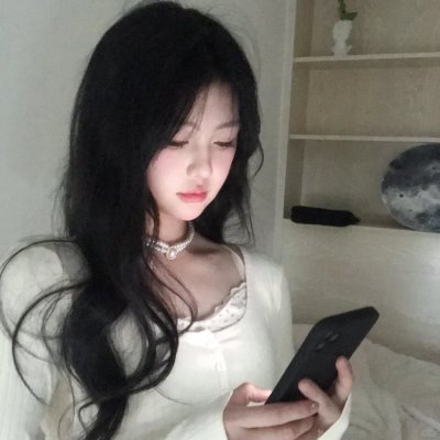 出水红莲